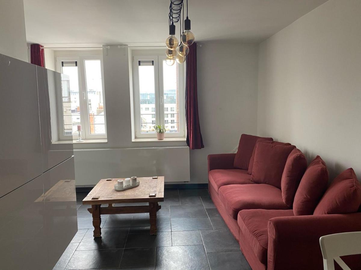 Louise 47 Red Apartment บรัสเซลส์ ภายนอก รูปภาพ