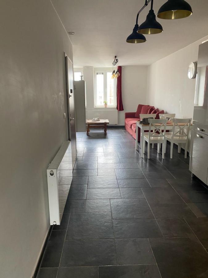 Louise 47 Red Apartment บรัสเซลส์ ภายนอก รูปภาพ